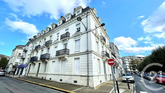 Appartement F3 à louer - 3 pièces - 63.5 m2 - PERIGUEUX - 24 - AQUITAINE - Century 21 Mazaudon Immobilier