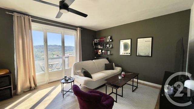 Appartement F3 à louer - 3 pièces - 73.1 m2 - PERIGUEUX - 24 - AQUITAINE - Century 21 Mazaudon Immobilier