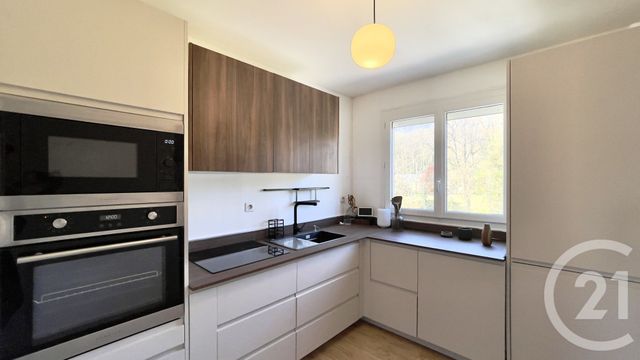 Appartement F3 à louer - 3 pièces - 73.1 m2 - PERIGUEUX - 24 - AQUITAINE - Century 21 Mazaudon Immobilier