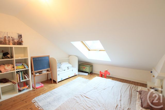 maison à louer - 6 pièces - 146.55 m2 - PERIGUEUX - 24 - AQUITAINE - Century 21 Mazaudon Immobilier