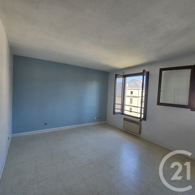 Appartement F1 à louer - 1 pièce - 28.0 m2 - PERIGUEUX - 24 - AQUITAINE - Century 21 Mazaudon Immobilier