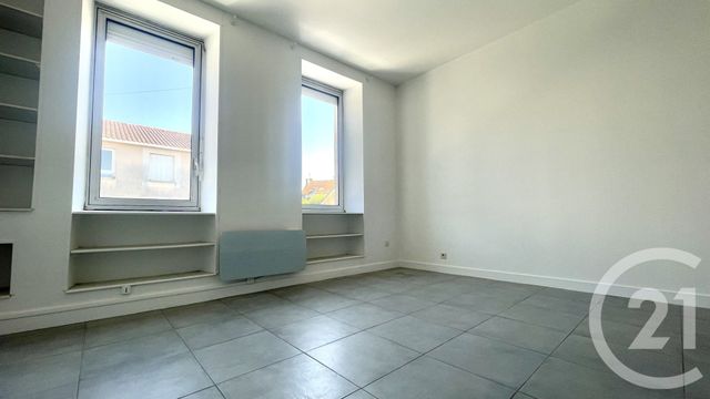 Appartement F2 à louer - 2 pièces - 53.65 m2 - PERIGUEUX - 24 - AQUITAINE - Century 21 Mazaudon Immobilier