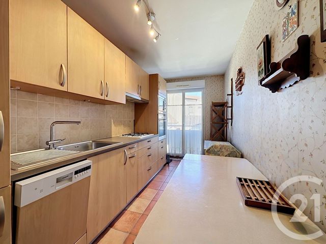 Appartement T4 à vendre - 4 pièces - 109.0 m2 - PERIGUEUX - 24 - AQUITAINE - Century 21 Mazaudon Immobilier
