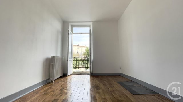 Appartement T2 à louer - 2 pièces - 46.67 m2 - PERIGUEUX - 24 - AQUITAINE - Century 21 Mazaudon Immobilier