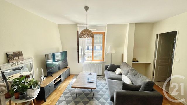 Appartement F3 à louer - 3 pièces - 56.33 m2 - PERIGUEUX - 24 - AQUITAINE - Century 21 Mazaudon Immobilier