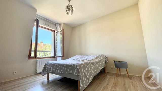 Appartement F3 à louer - 3 pièces - 56.33 m2 - PERIGUEUX - 24 - AQUITAINE - Century 21 Mazaudon Immobilier