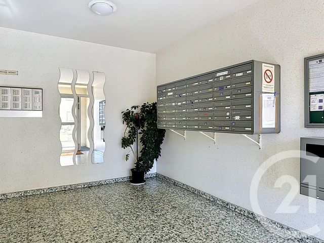 Appartement F5 à vendre - 4 pièces - 91.35 m2 - PERIGUEUX - 24 - AQUITAINE - Century 21 Mazaudon Immobilier