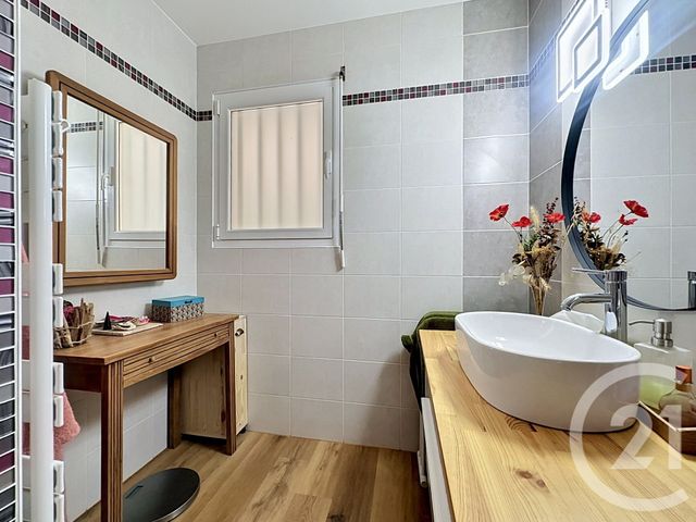 maison à vendre - 6 pièces - 110.0 m2 - SANILHAC - 24 - AQUITAINE - Century 21 Mazaudon Immobilier
