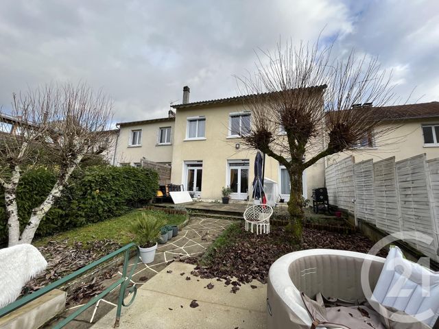 maison à louer - 4 pièces - 105.15 m2 - PERIGUEUX - 24 - AQUITAINE - Century 21 Mazaudon Immobilier