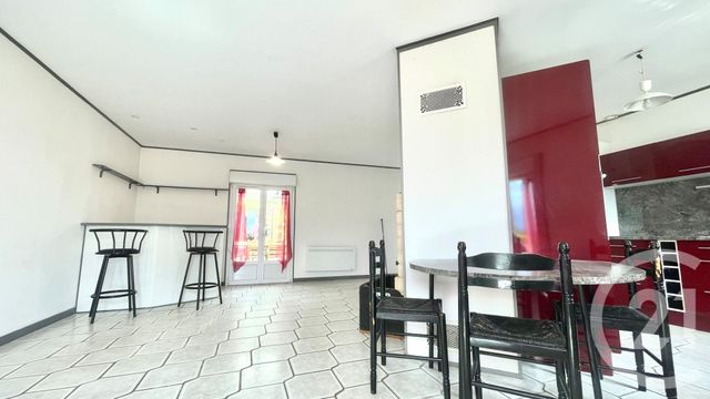 maison à louer - 5 pièces - 112.08 m2 - LA CHAPELLE GONAGUET - 24 - AQUITAINE - Century 21 Mazaudon Immobilier
