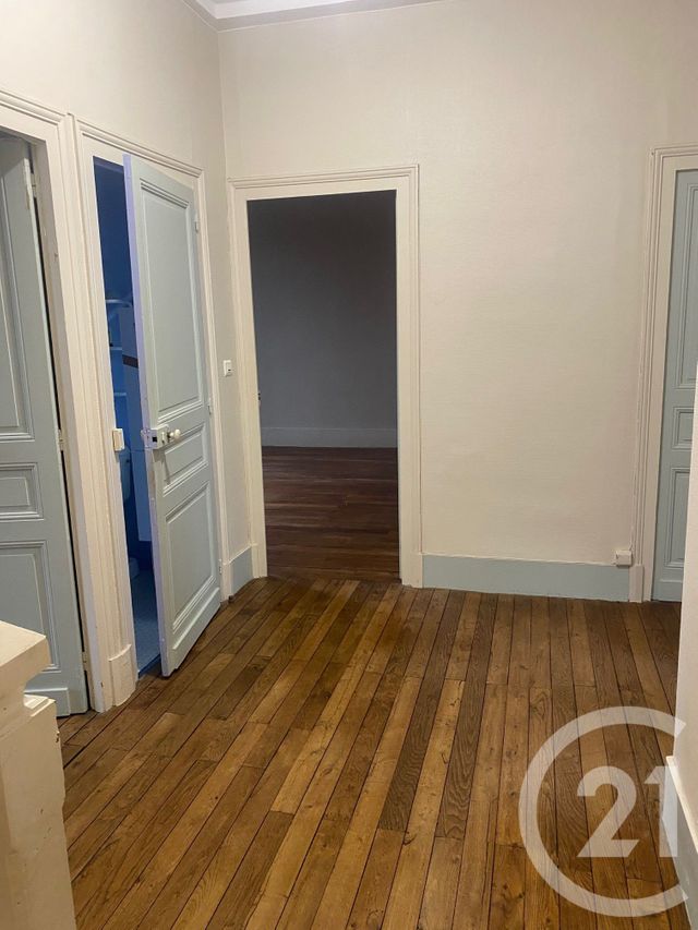 maison à louer - 10 pièces - 236.0 m2 - PERIGUEUX - 24 - AQUITAINE - Century 21 Mazaudon Immobilier