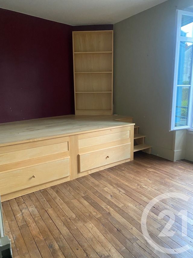 maison à louer - 10 pièces - 236.0 m2 - PERIGUEUX - 24 - AQUITAINE - Century 21 Mazaudon Immobilier