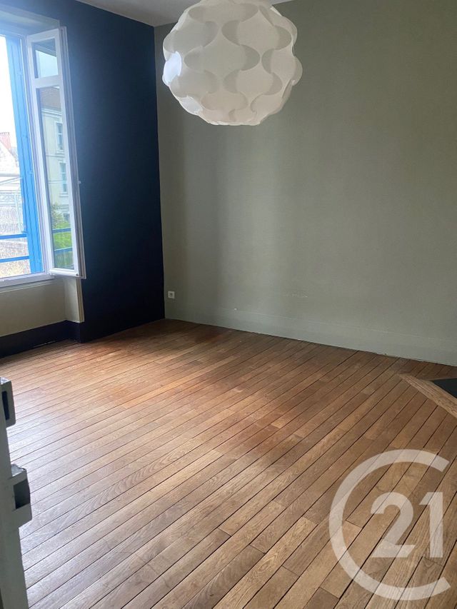 maison à louer - 10 pièces - 236.0 m2 - PERIGUEUX - 24 - AQUITAINE - Century 21 Mazaudon Immobilier