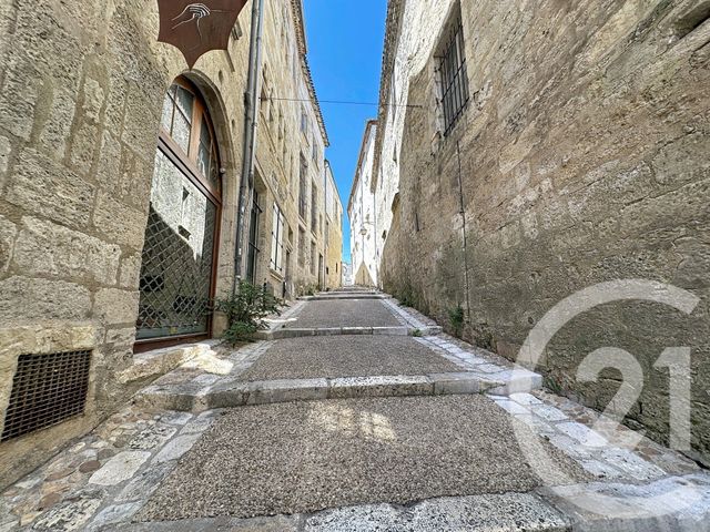 Appartement F3 à vendre - 3 pièces - 77.56 m2 - PERIGUEUX - 24 - AQUITAINE - Century 21 Mazaudon Immobilier