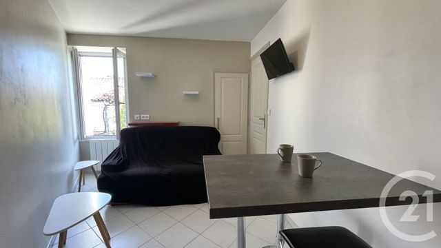 Appartement F2 à louer - 3 pièces - 20.11 m2 - PERIGUEUX - 24 - AQUITAINE - Century 21 Mazaudon Immobilier