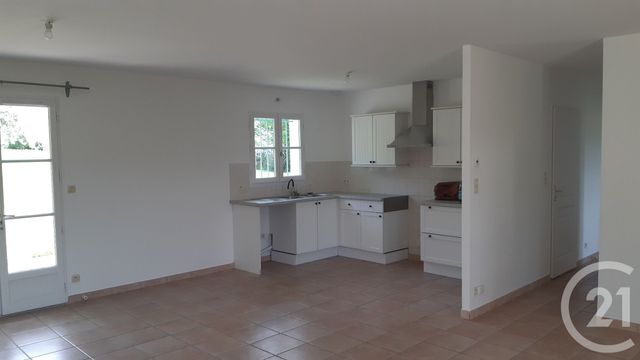 maison à louer - 5 pièces - 96.5 m2 - AGONAC - 24 - AQUITAINE - Century 21 Mazaudon Immobilier