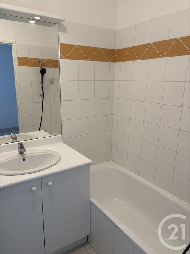 Appartement à louer - 2 pièces - 36.3 m2 - COULOUNIEIX CHAMIERS - 24 - AQUITAINE - Century 21 Mazaudon Immobilier