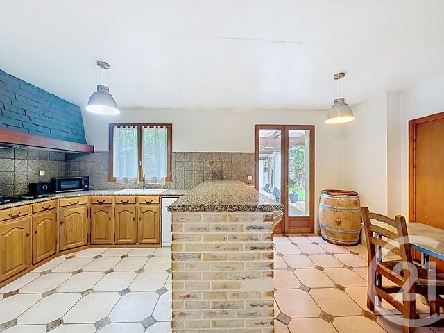 maison à vendre - 7 pièces - 204.17 m2 - CHANCELADE - 24 - AQUITAINE - Century 21 Mazaudon Immobilier