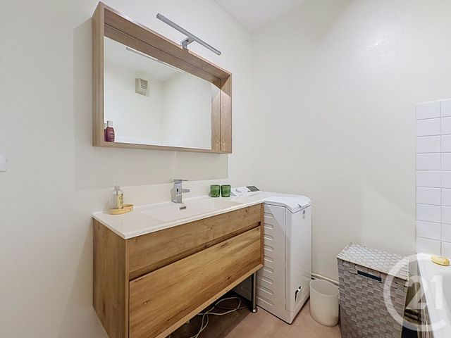 Appartement T4 à vendre - 4 pièces - 87.0 m2 - PERIGUEUX - 24 - AQUITAINE - Century 21 Mazaudon Immobilier