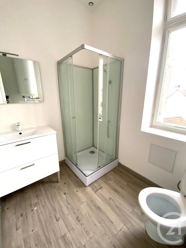 Appartement F2 à louer - 2 pièces - 65.03 m2 - PERIGUEUX - 24 - AQUITAINE - Century 21 Mazaudon Immobilier