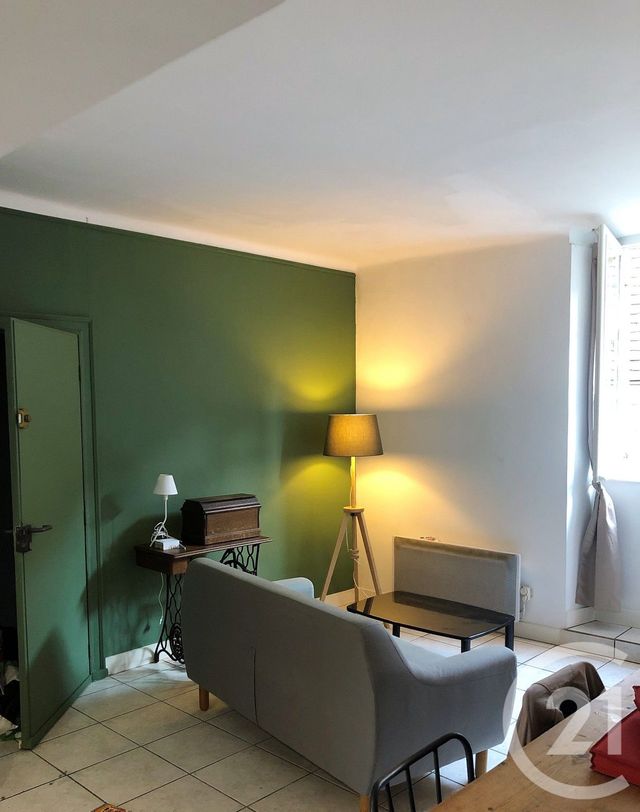 Appartement à louer - 2 pièces - 60.0 m2 - PERIGUEUX - 24 - AQUITAINE - Century 21 Mazaudon Immobilier