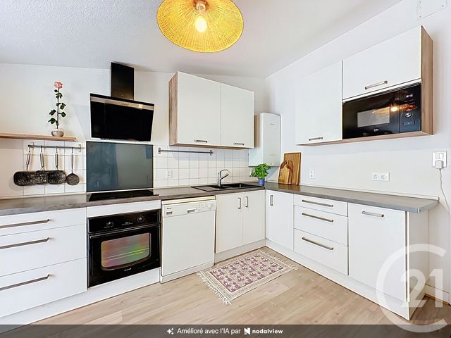 Appartement F5 à vendre - 5 pièces - 93.5 m2 - PERIGUEUX - 24 - AQUITAINE - Century 21 Mazaudon Immobilier