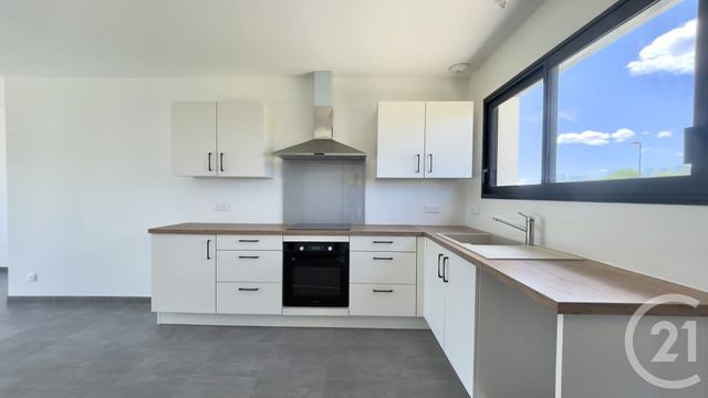 Appartement à louer - 4 pièces - 90.0 m2 - BOULAZAC ISLE MANOIRE - 24 - AQUITAINE - Century 21 Mazaudon Immobilier