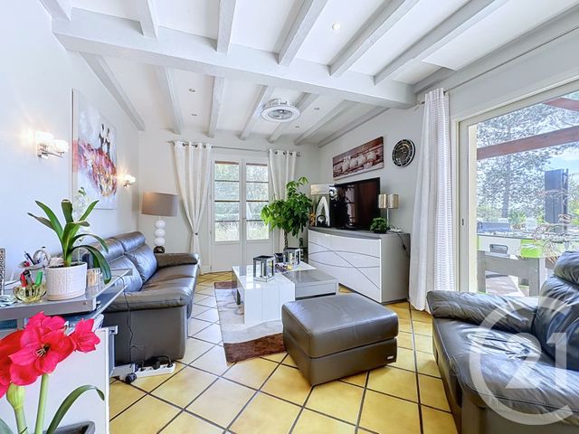 maison à vendre - 11 pièces - 238.0 m2 - ST LEON SUR L ISLE - 24 - AQUITAINE - Century 21 Mazaudon Immobilier