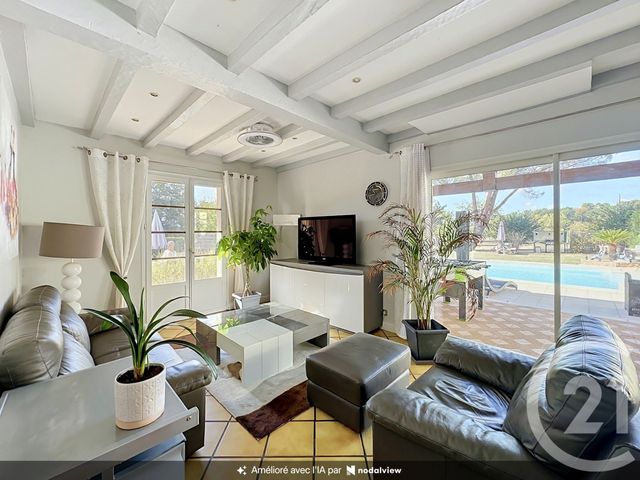 maison à vendre - 11 pièces - 238.0 m2 - ST LEON SUR L ISLE - 24 - AQUITAINE - Century 21 Mazaudon Immobilier