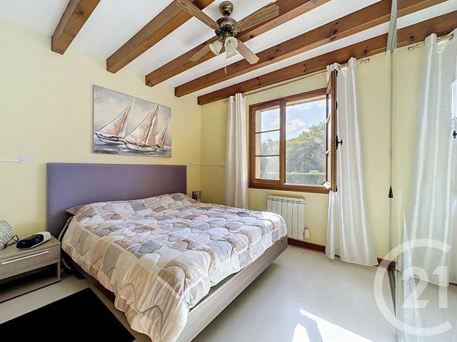 maison à vendre - 11 pièces - 238.0 m2 - ST LEON SUR L ISLE - 24 - AQUITAINE - Century 21 Mazaudon Immobilier