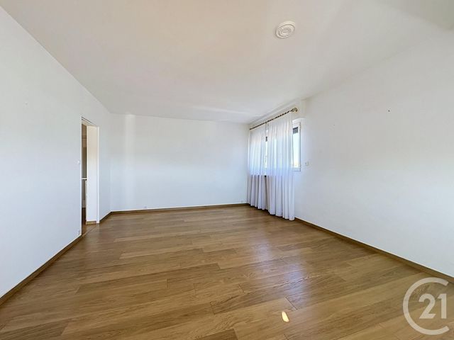 Appartement T3 à vendre - 3 pièces - 67.0 m2 - PERIGUEUX - 24 - AQUITAINE - Century 21 Mazaudon Immobilier